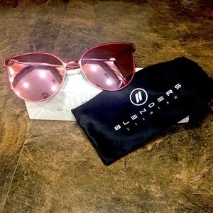 Women’s Blenders sunglasses